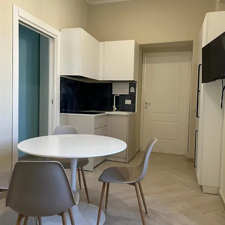 Porta Marina 3* بومبيي