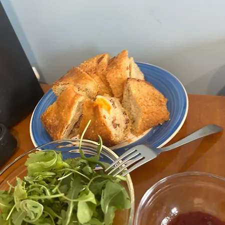 Porta Marina بيت ضيافة بومبيي