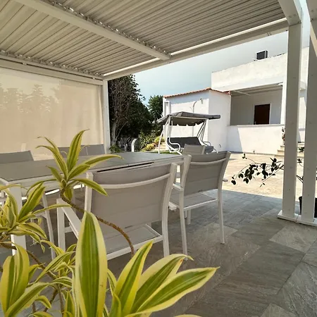 بيت ضيافة Porta Marina 3*