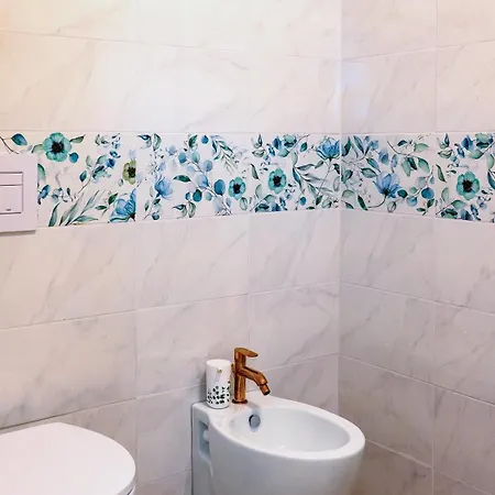 Porta Marina بيت ضيافة بومبيي